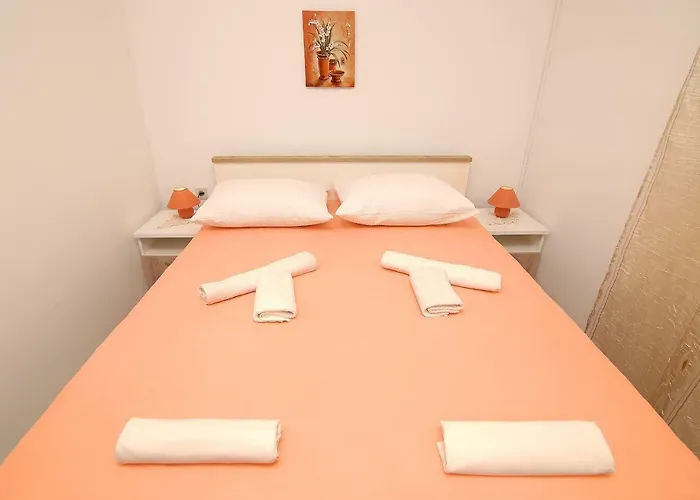 Marija Rooms